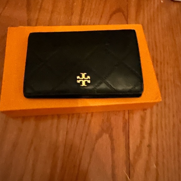 Tory Burch Handbags - Tory Burch wallet